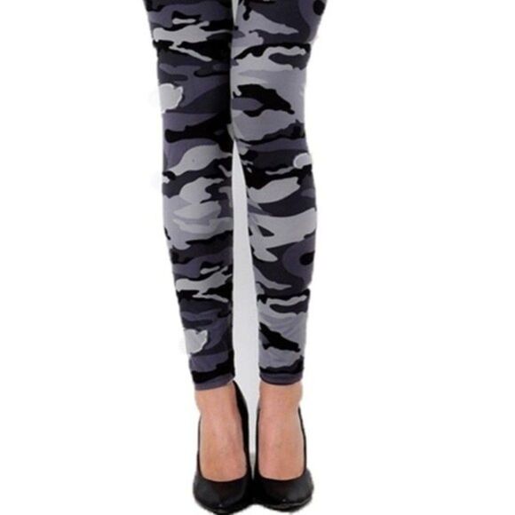 NEW MIX Gray Camo Brushed Leggings (Fits 12-18) - Picture 4 of 5